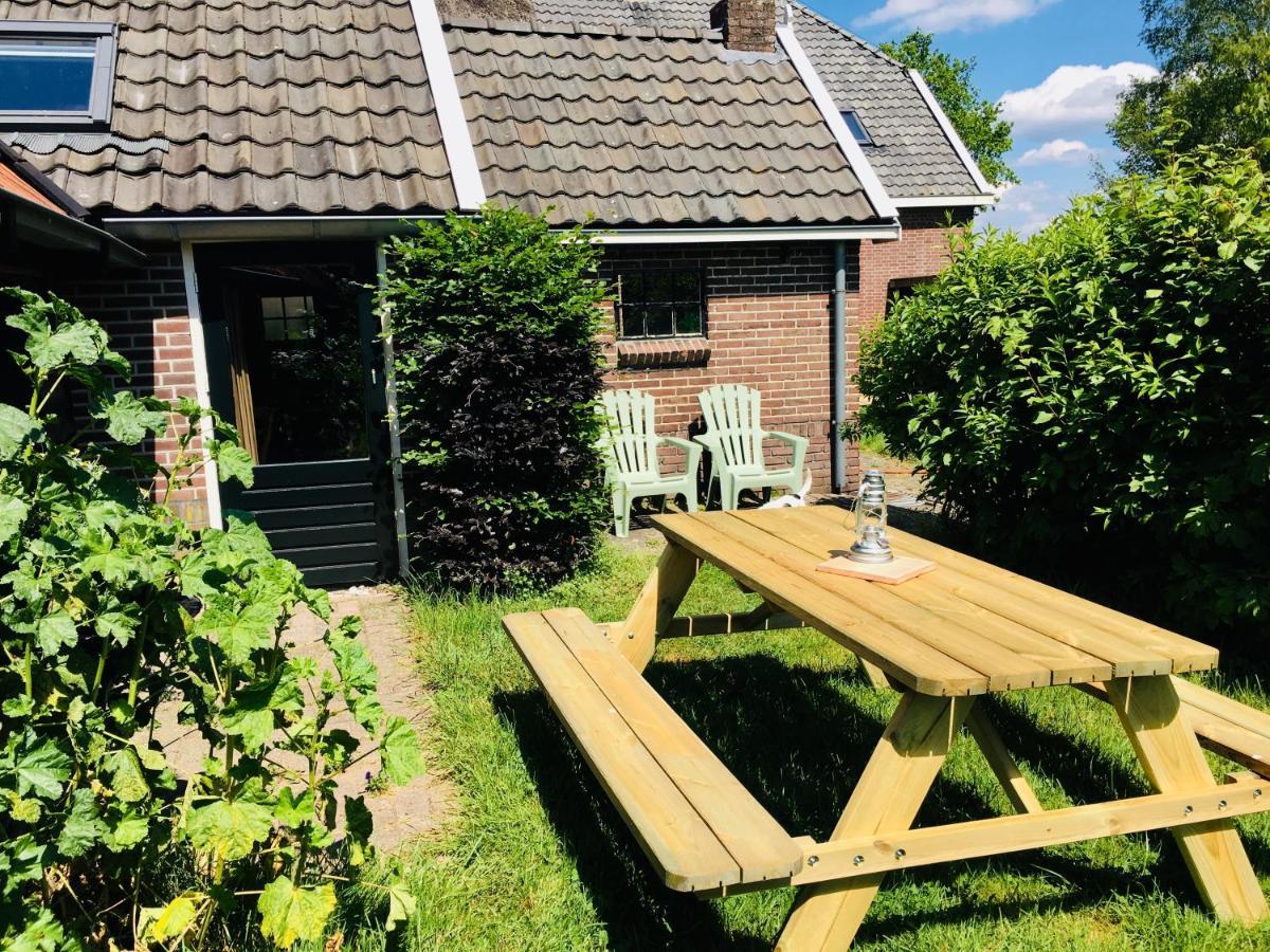Onder De Appelboom Bed & Breakfast Garminge